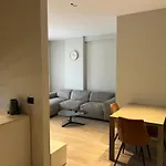 Apartment Skanderbeg Square Center *