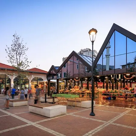 Skanderbeg Square Center Daire *