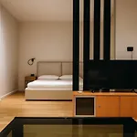 Apartamento Skanderbeg Square Center *