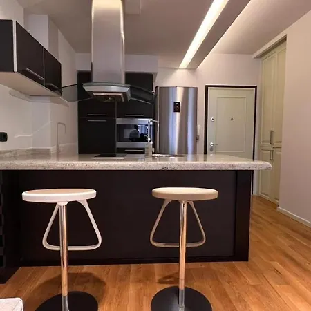 Apartamento Skanderbeg Square Center *