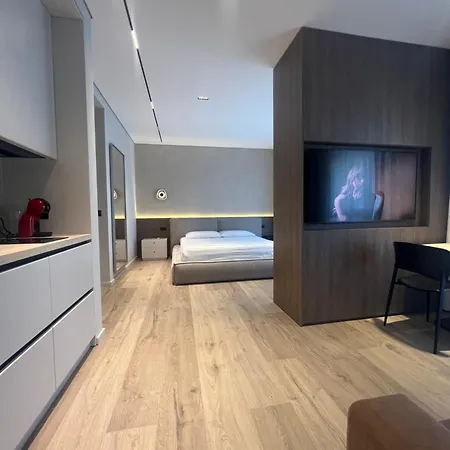 Skanderbeg Square Center Appartement