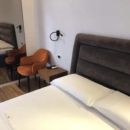Skanderbeg Square Center Apartman Tirana