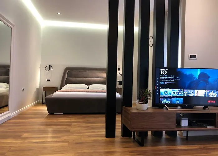Skanderbeg Square Center Apartment Tirana